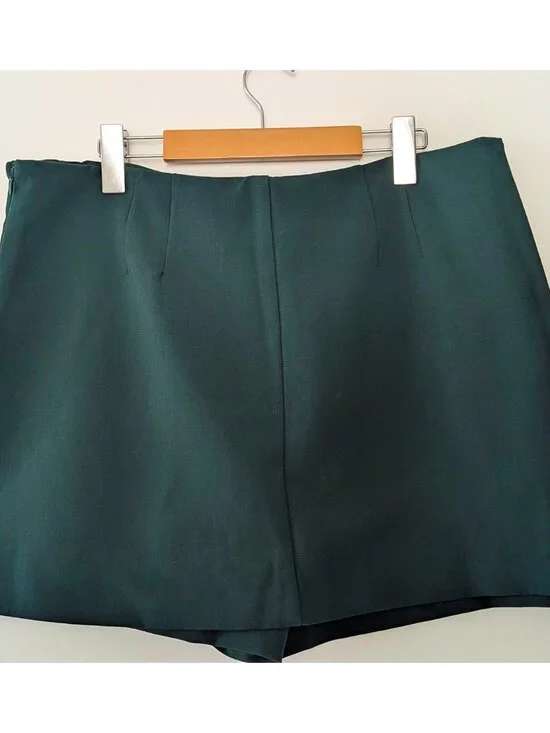 Dynamite Forest Green Mini Skort - Picture 2 of 2